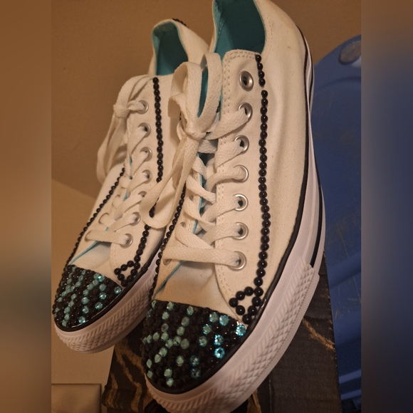 Custom New Converse Sneakers - Picture 2 of 7